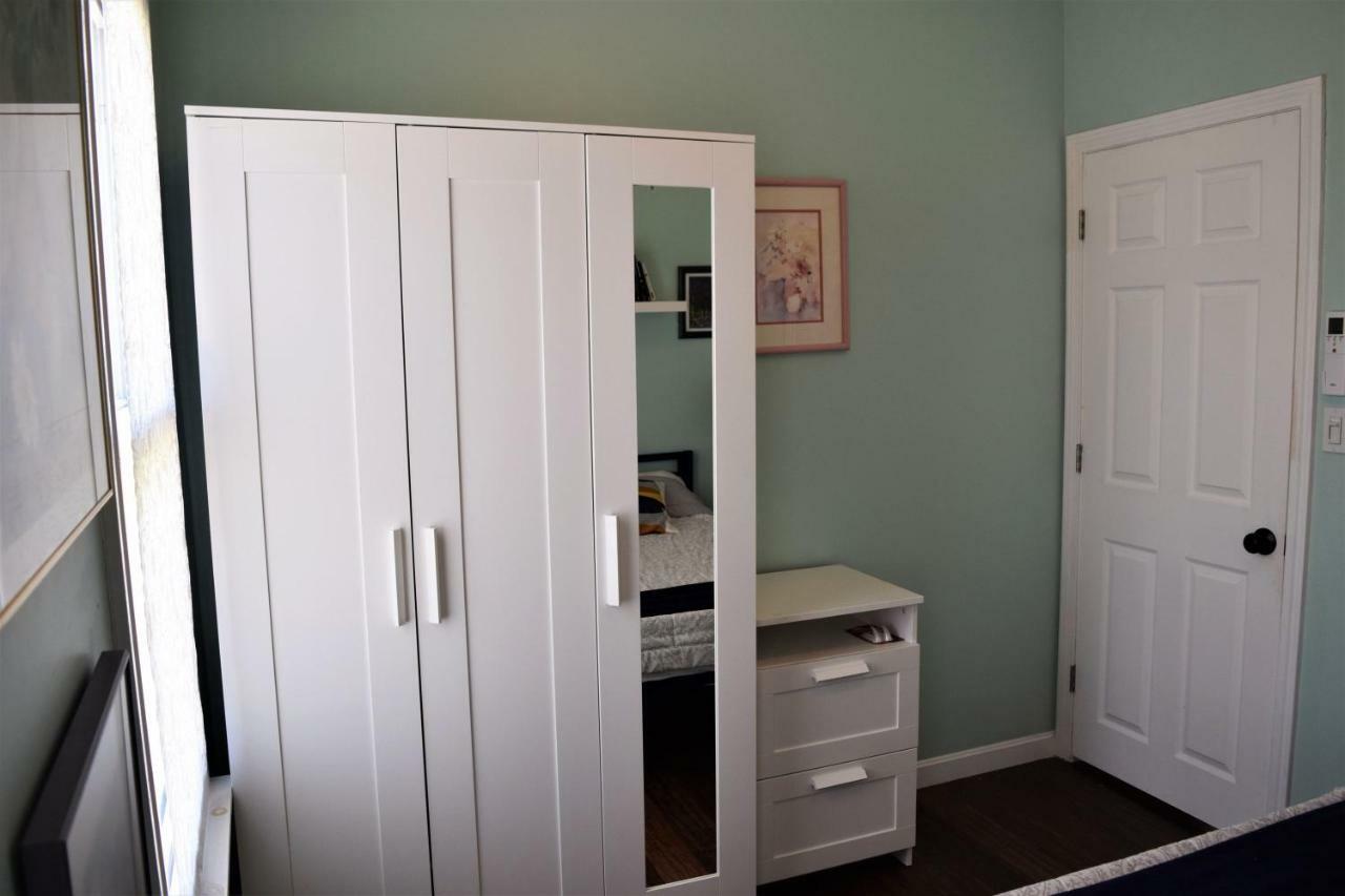 Alloggio in famiglia Private Rooms, Shared Bath In A Private Minutes From Logan Airport
